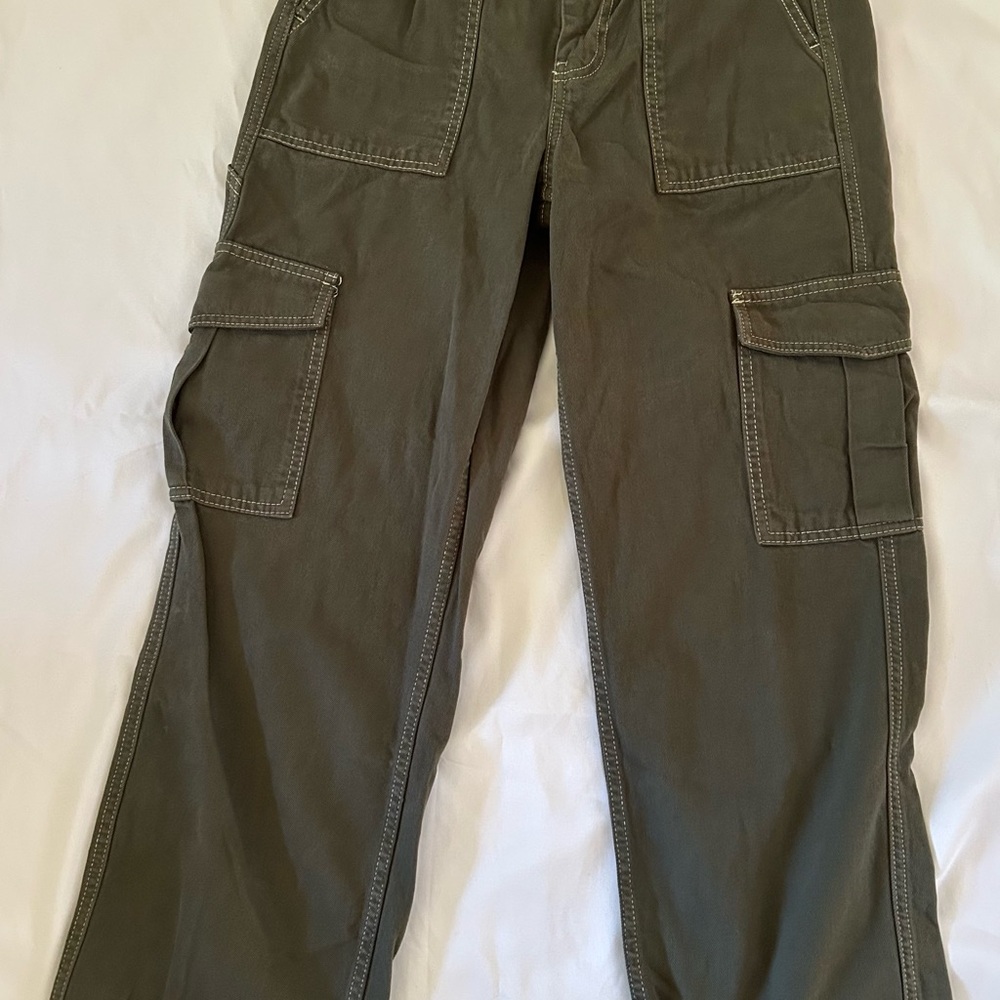 Urban Outfitters Olive Wide Leg Pants (not plus size so reposhing)